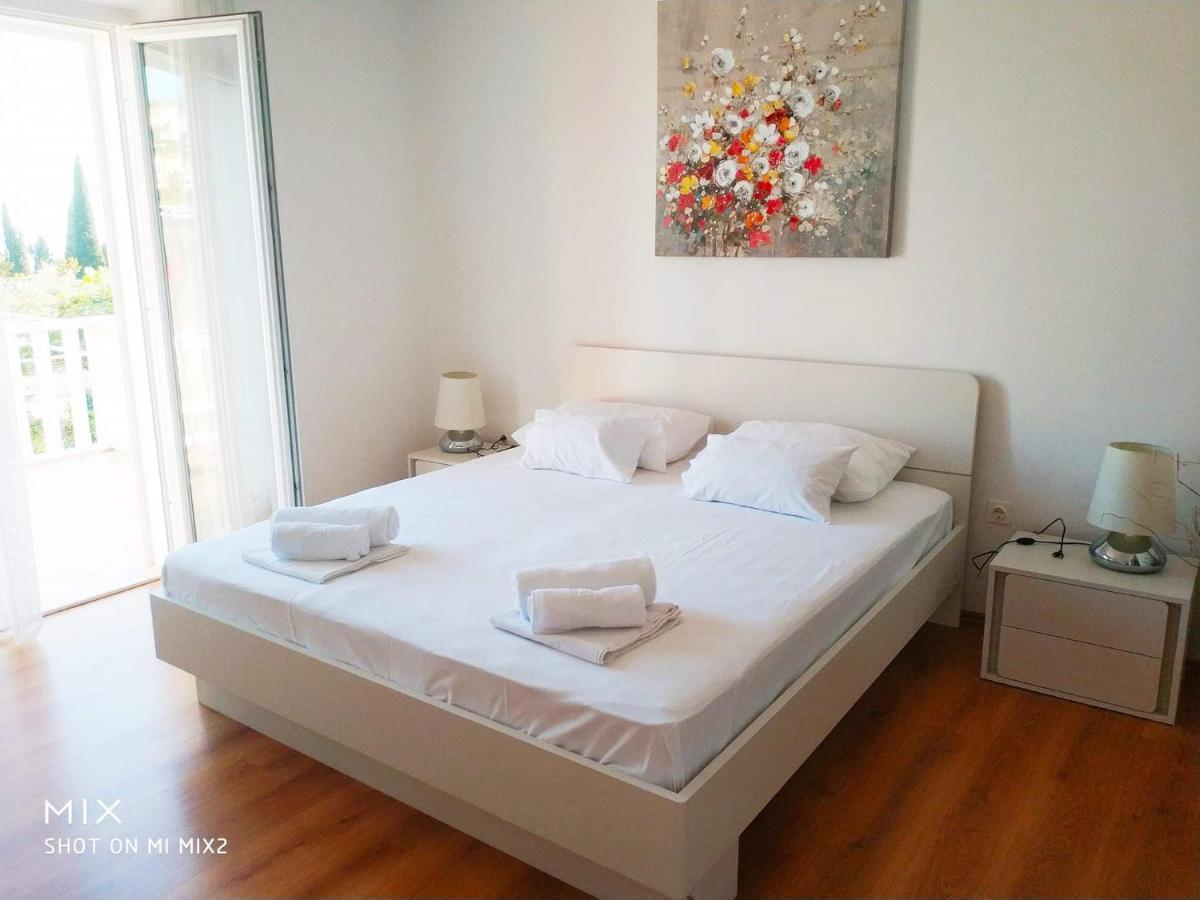 Apartments & Rooms Cakelic 米利尼 外观 照片