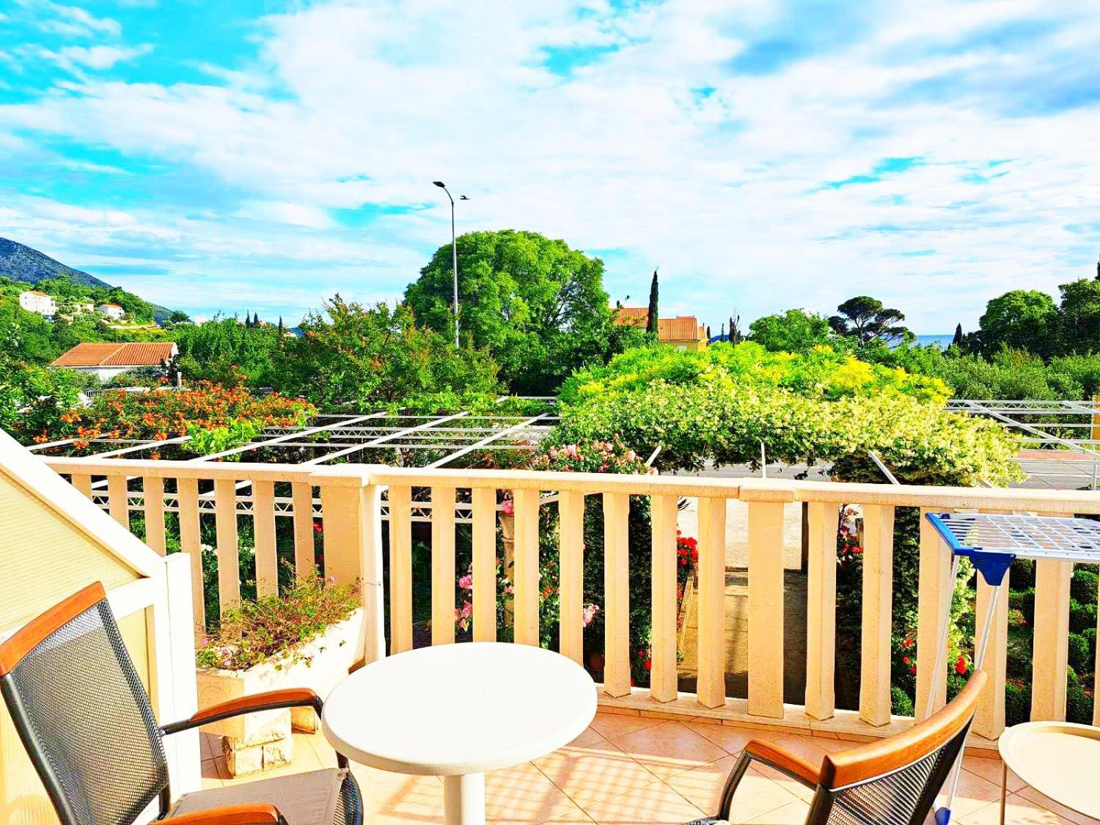 Apartments & Rooms Cakelic 米利尼 外观 照片