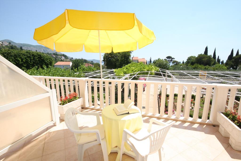 Apartments & Rooms Cakelic 米利尼 外观 照片