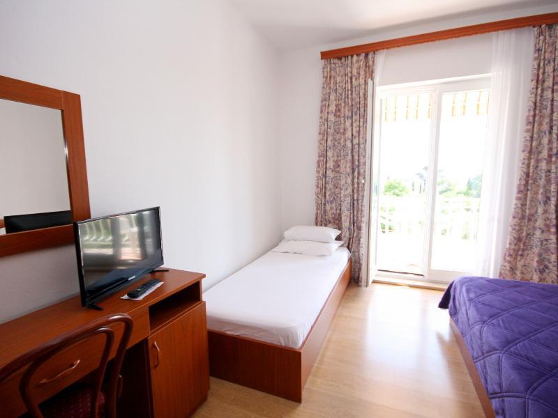 Apartments & Rooms Cakelic 米利尼 外观 照片