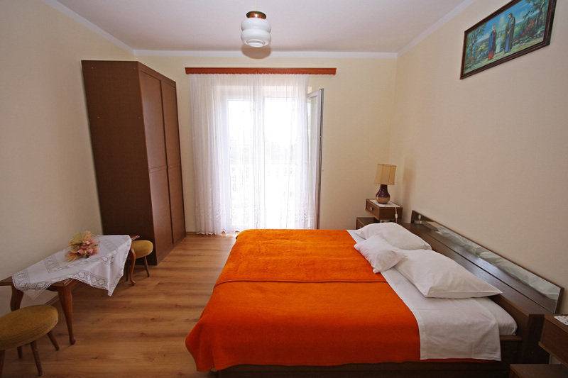 Apartments & Rooms Cakelic 米利尼 外观 照片